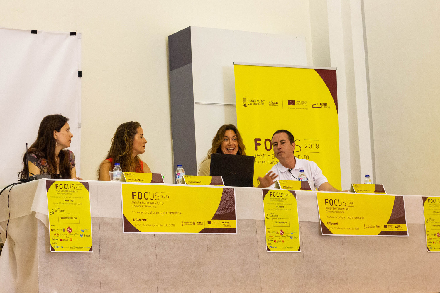 Mesa redonda: casos de �xito del territorio[;;;][;;;]