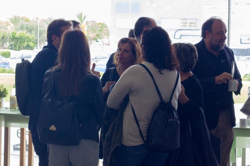 Caf� Networking Focus Pyme y Emprendimiento Conectando startups[;;;][;;;]