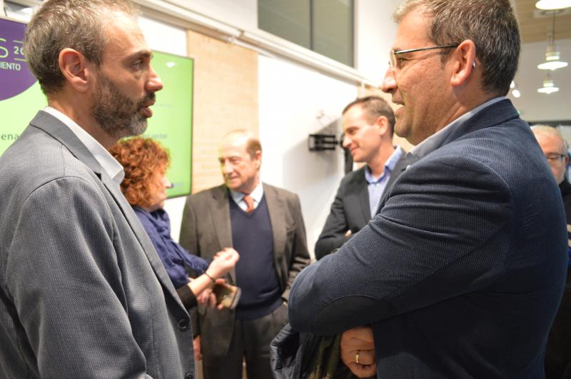 Focus Pyme Emprendimiento Rob�tica y Visi�n Artificial[;;;][;;;]- 1