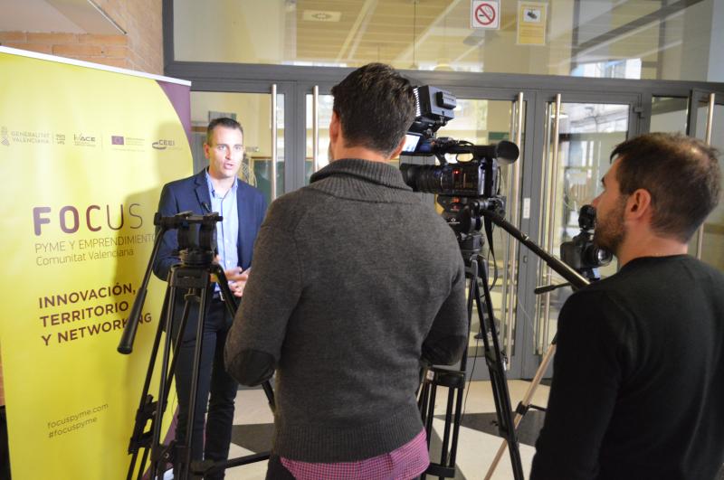 Focus Pyme Emprendimiento Rob�tica y Visi�n Artificial[;;;][;;;]- 1