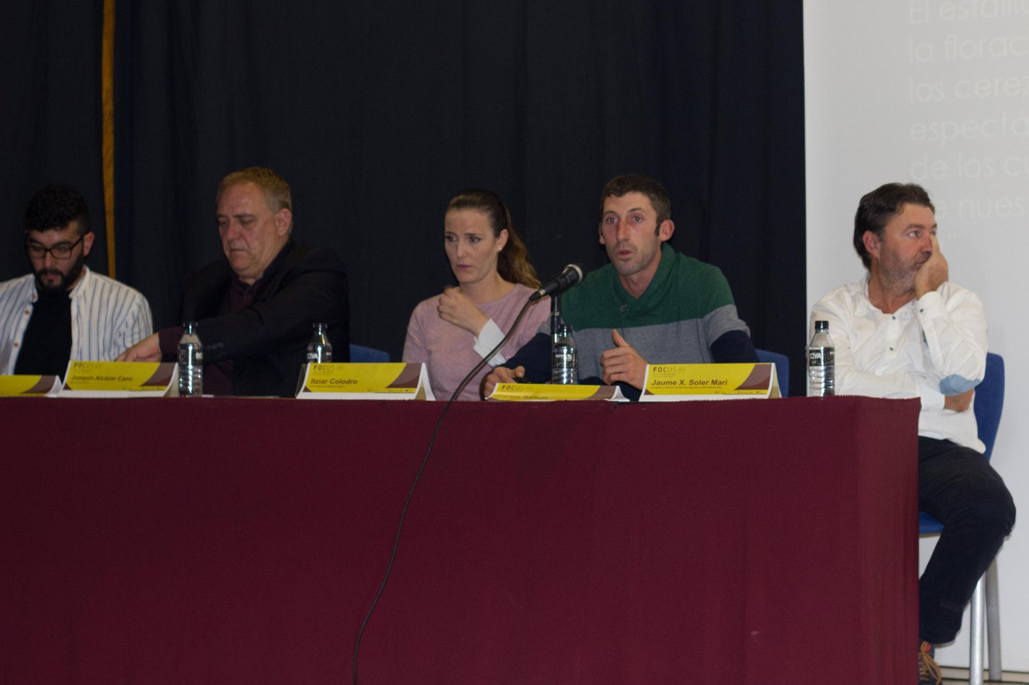 Mesa redonda: la econom�a azul en la comarca[;;;][;;;]- 1 - 1 - 1 - 1