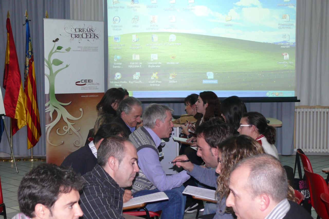 Networking 2.0 y Redes Sociales, Vall d'Uix� 02/12/2010