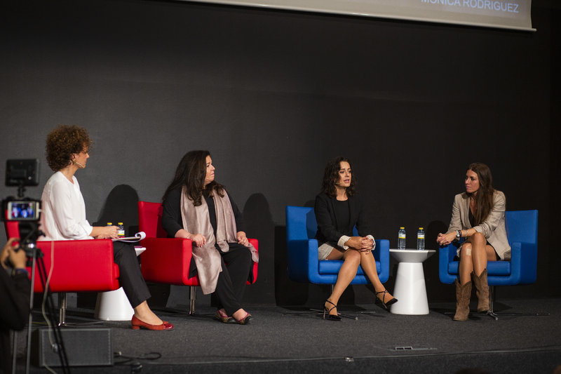 Plenario Retos de la transformaci�n digital . Focus Pyme y  CV 2019[;;;][;;;]