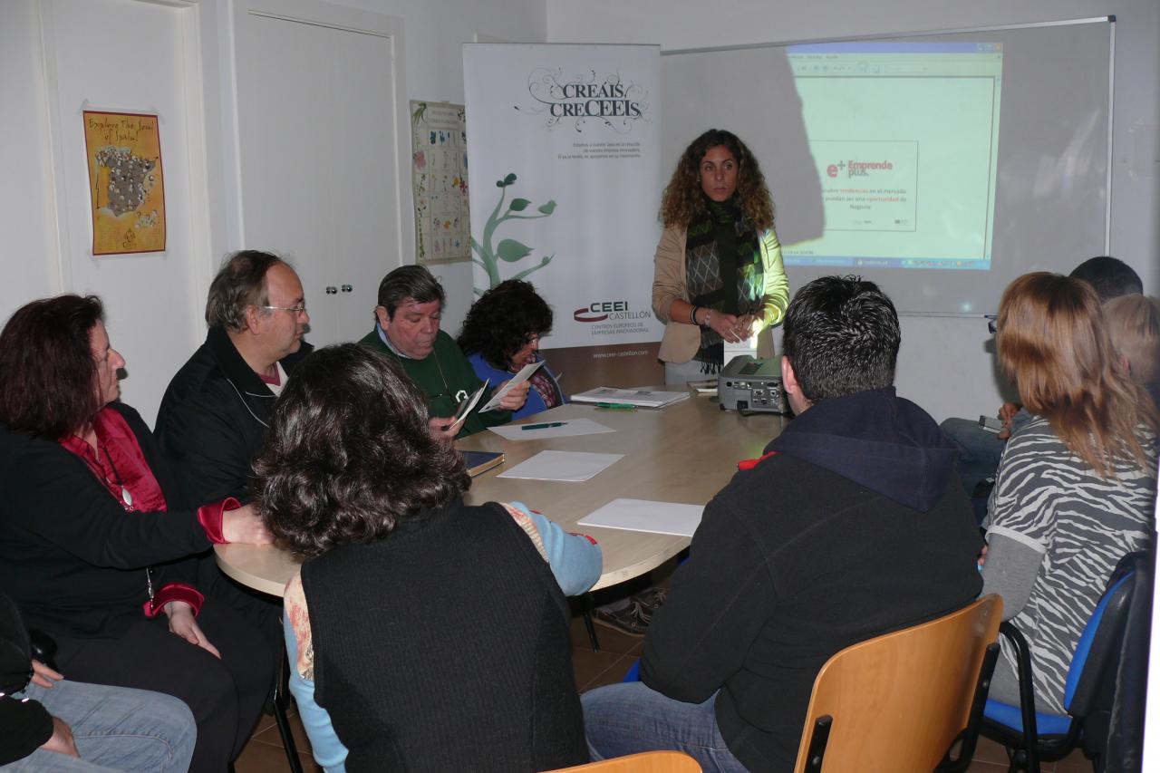 Emprende +: Tendencias y Oportunidades de mercado. Jornada en Moncofa. 25 de marzo