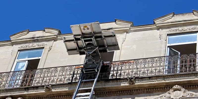 ¿Hay que pedir permiso al Ayuntamiento para hacer mudanzas en Valencia?